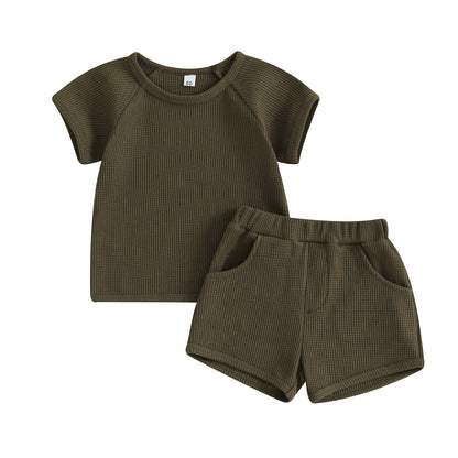 Brown Waffle Short-sleeved 2-piece Baby Clothes perfect for baby wear.