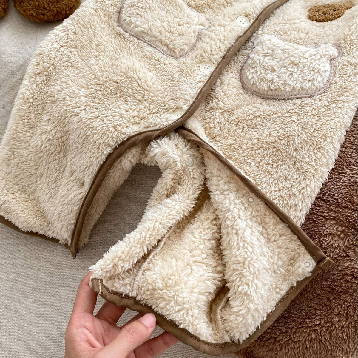 Brown & Tan Children's Autumn And Winter Clothes Baby Jumpsuit Children's Autumn And Winter Clothes Baby Jumpsuit Material View